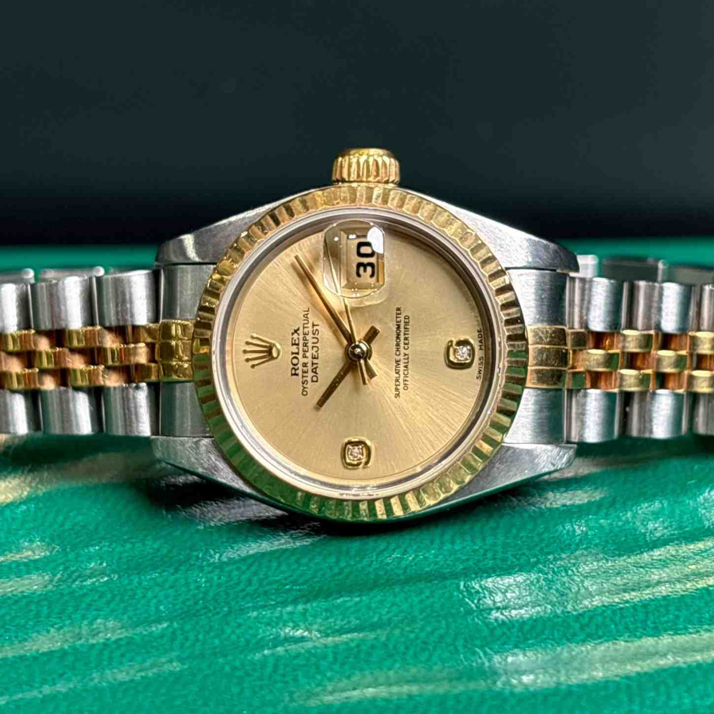 ساعت مچی زنانه رولکس 26 میلیمتری ROLEX OYSTER PERPETUAL DATEJUST مدل K-S364531 - تصویر 2