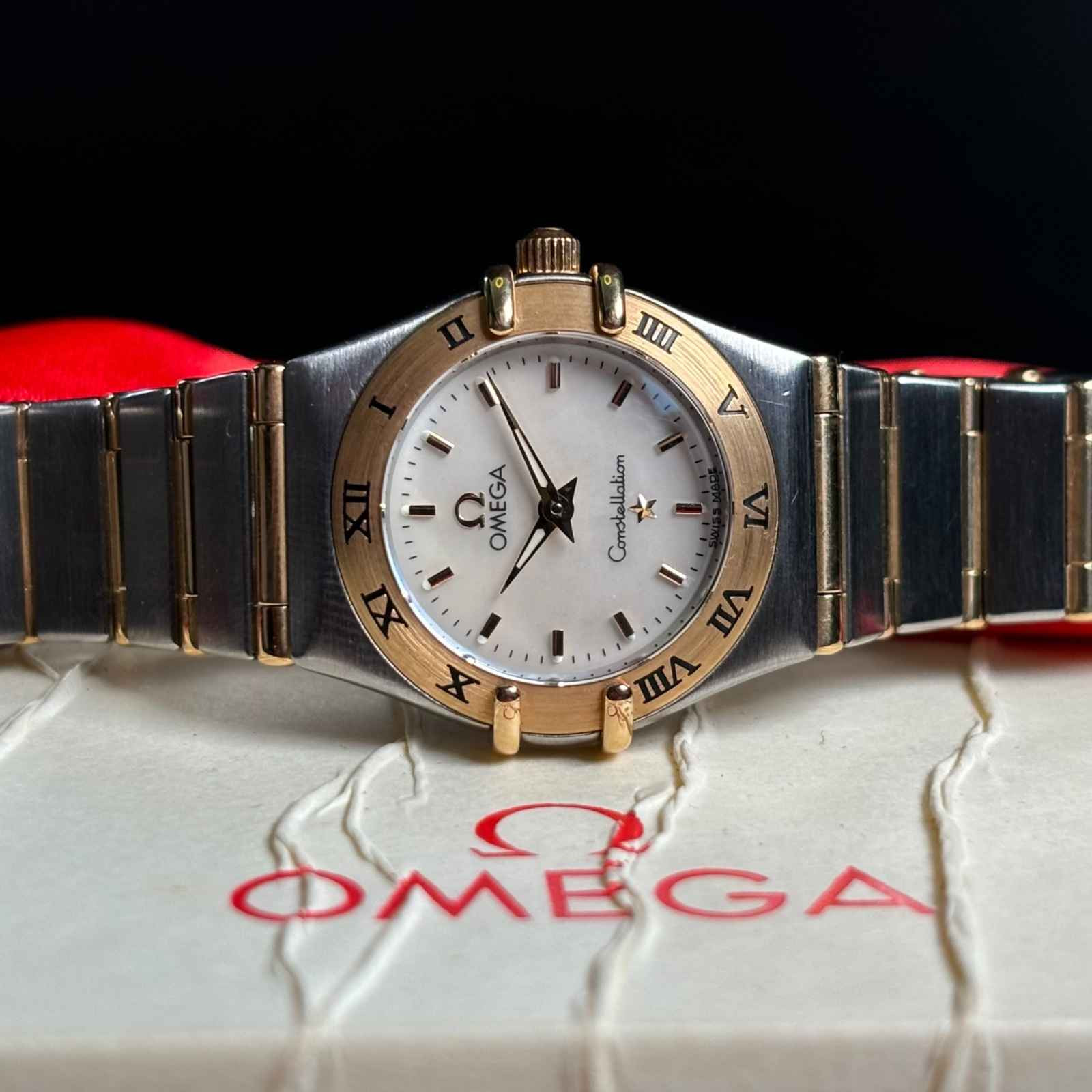 ساعت مچی زنانه امگا 22.5 میلیمتری تمام میخ طلا Omega Constellation مدل k-1262.70.00-57232341 - تصویر 4