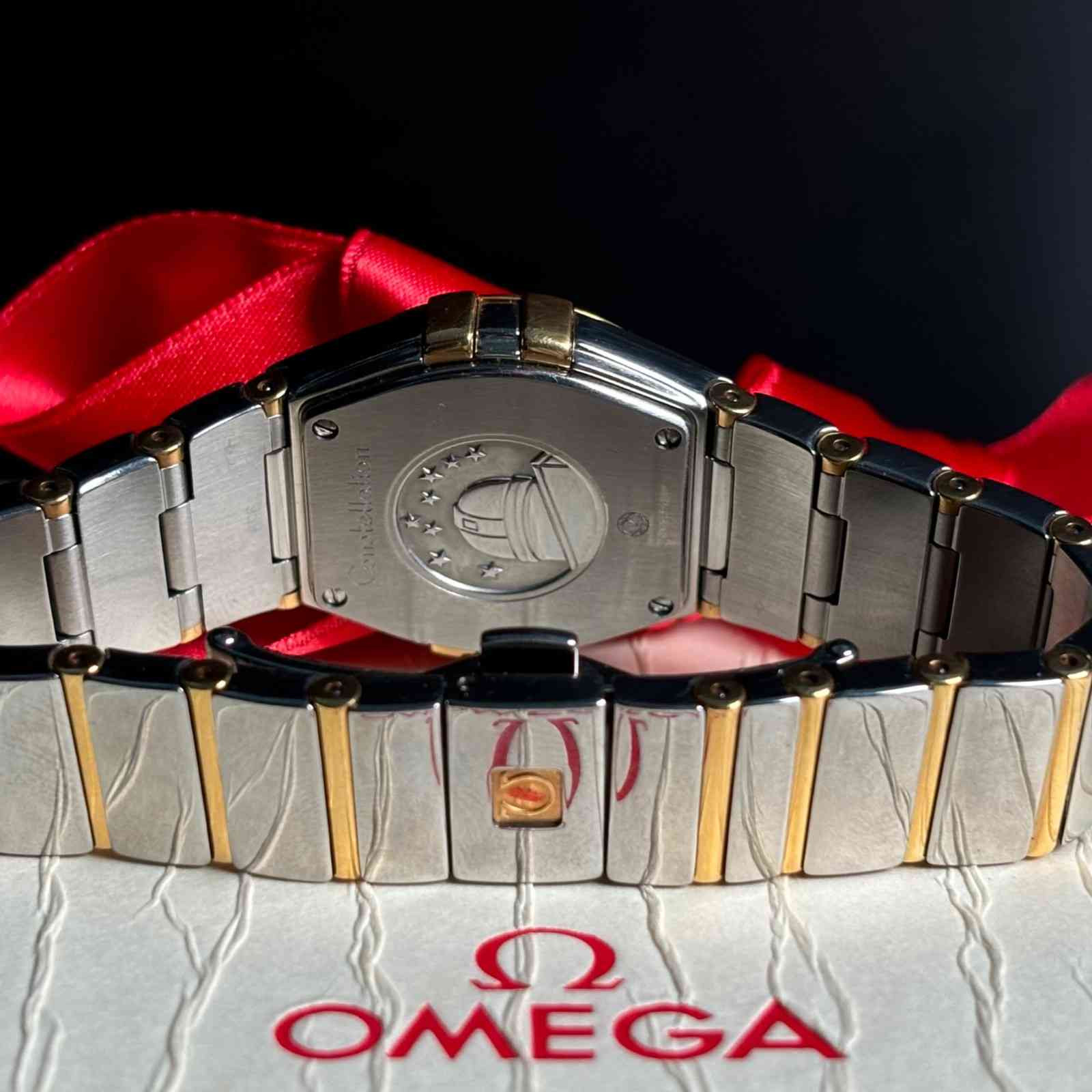 ساعت مچی زنانه امگا 27 میلیمتری تمام میخ طلا Omega Constellation مدل k-123.20.27.60.08.002-90693552 - تصویر 4