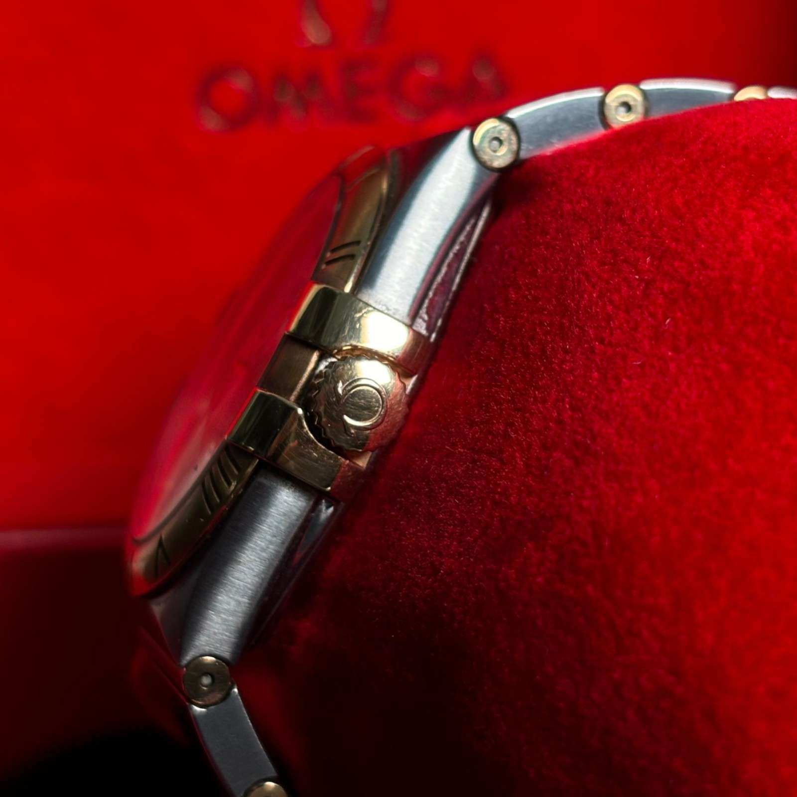 ساعت مچی مردانه امگا 35 میلیمتری Omega Constellation New Face مدل k-123.20.35.60.02.001-92598202 - تصویر 4