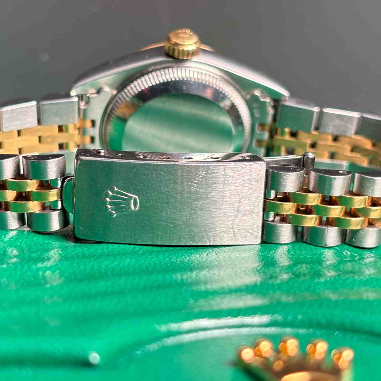 ساعت مچی زنانه رولکس 26 میلیمتری صفحه صدف ROLEX DATEJUST مدل K-W808161 - تصویر 3